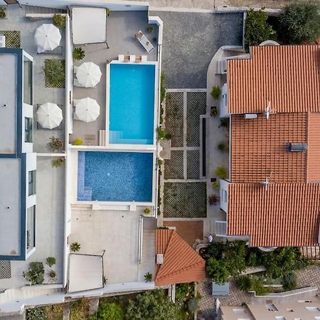 Holiday Home Lolina,Sea On A Palm! Heated Pool Trogir Dış mekan fotoğraf