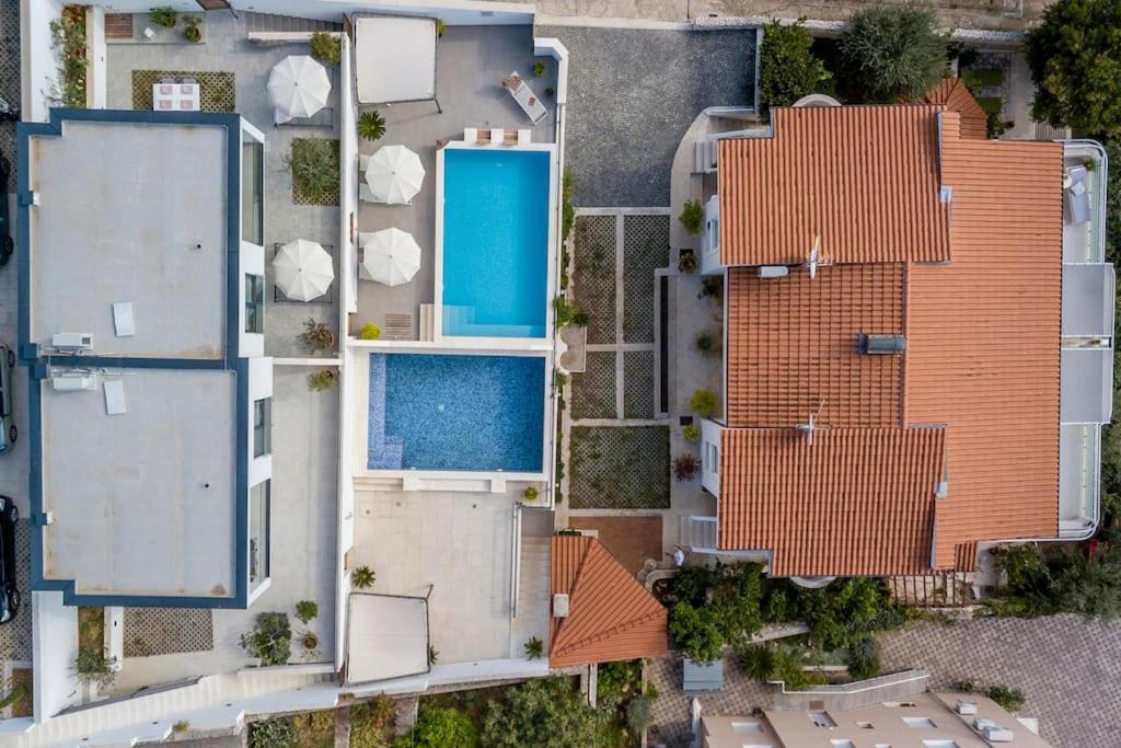 Holiday Home Lolina,Sea On A Palm! Heated Pool Trogir Dış mekan fotoğraf